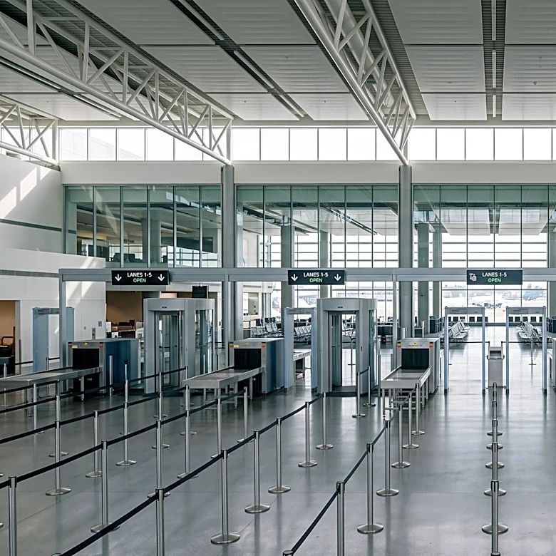 Moroccan Authorities Arrest Swedish Man at Tangier Airport on Interpol Red Notice for Assault and Firearm Threats