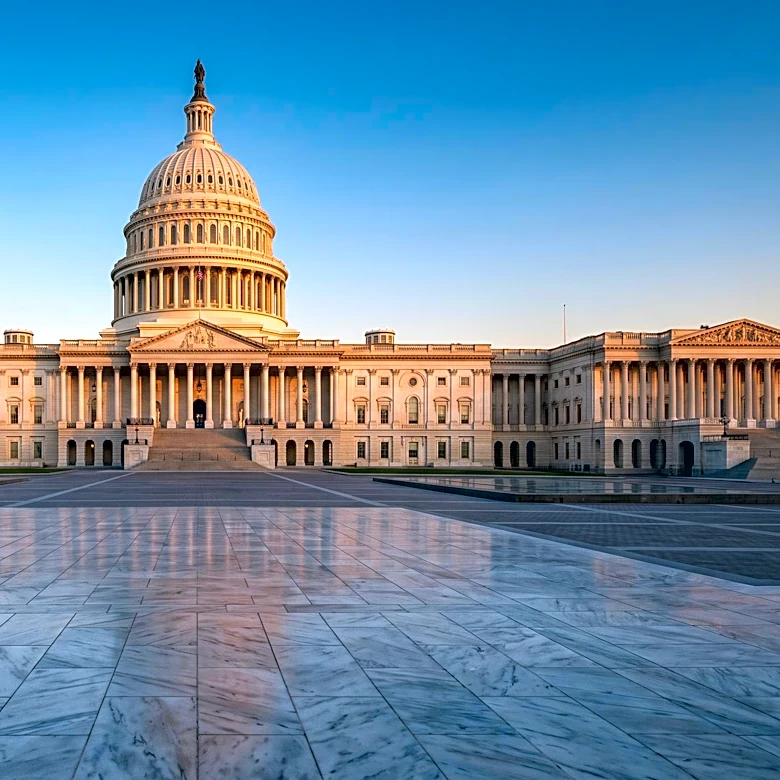 Senators Rounds and Klobuchar Introduce Bipartisan Ranch Act to Rebuild U.S. Cattle Herd