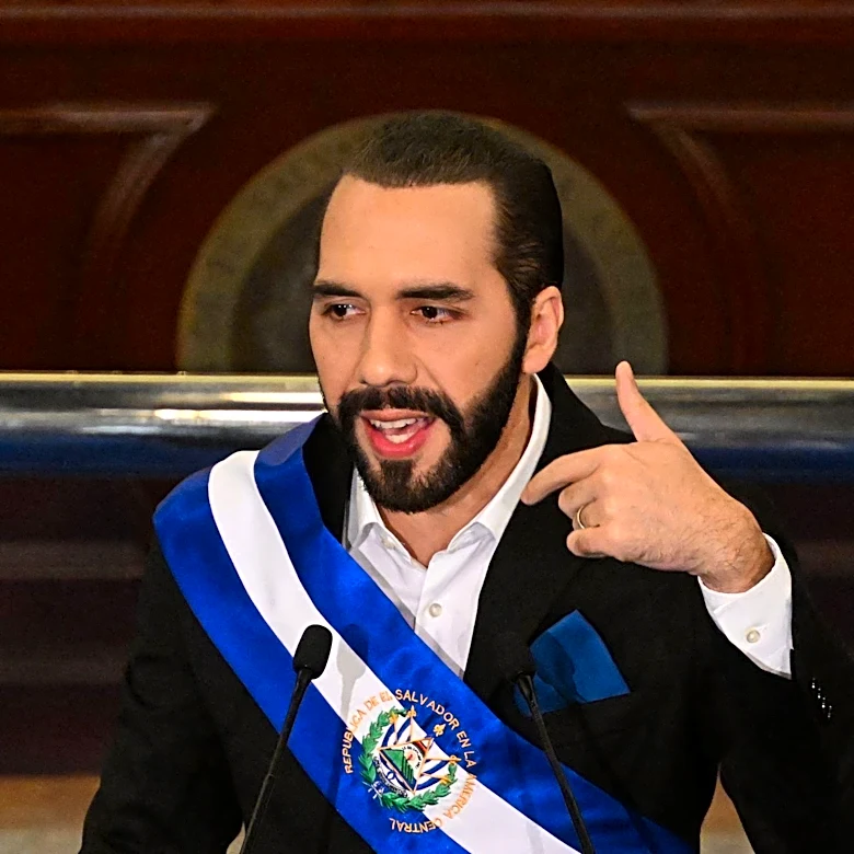 Salvadoran TPS Holders Face September 9 Deadline, Sparking Widespread Uncertainty and Calls for Extension