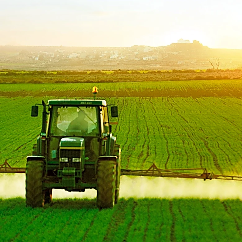 Senator John Boozman Addresses Proposition 12 and Farm Bill Challenges Amidst Bipartisan Divide