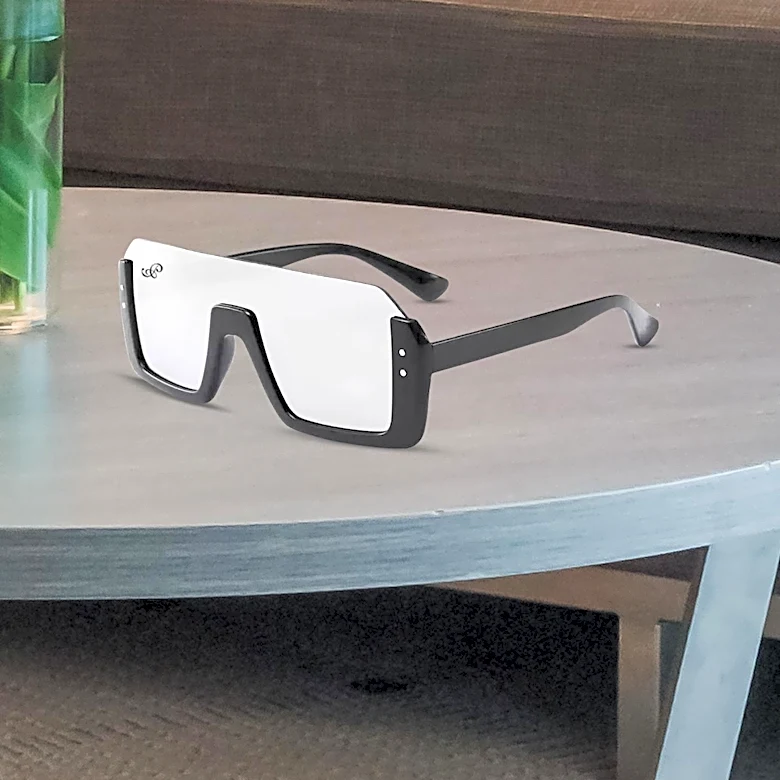 XREAL Aura Android XR Glasses Poised for 2026 Launch Under $1,500