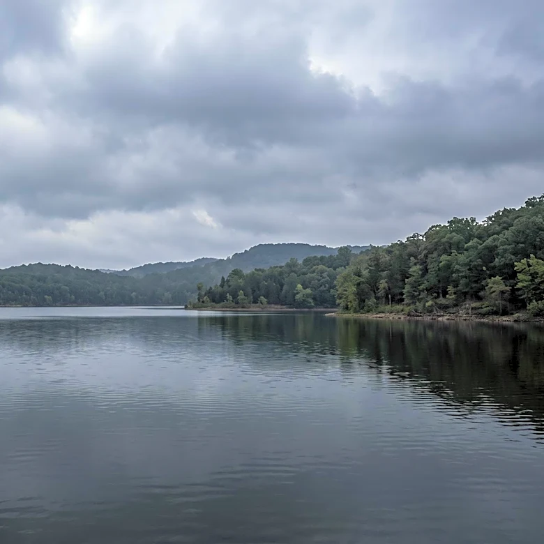 Search Underway for Missing Person After Storm on Table Rock Lake in Stone County