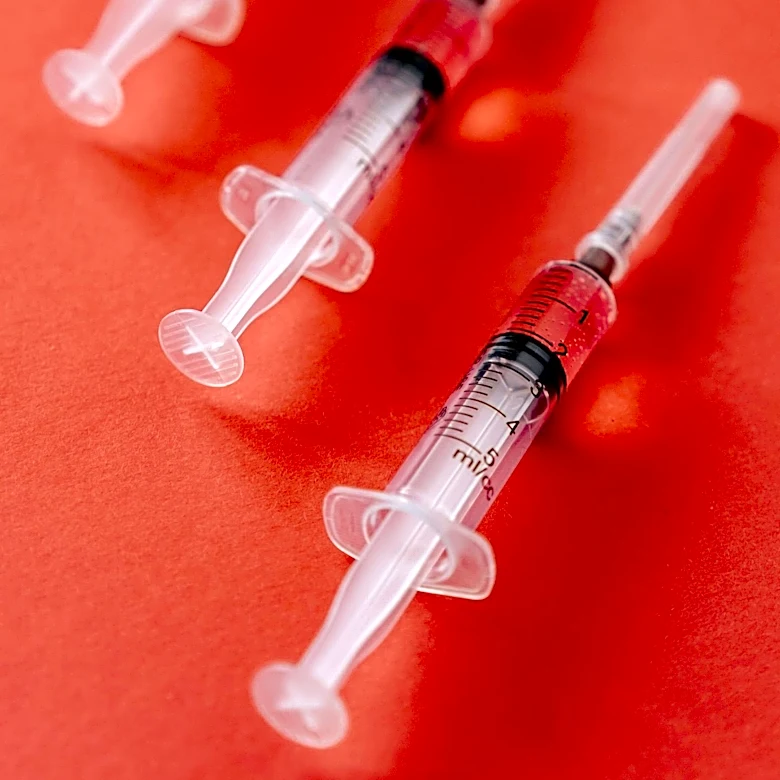 Doctors Warn Against Refusal of Newborn Vitamin K Shots Due to Online Misinformation
