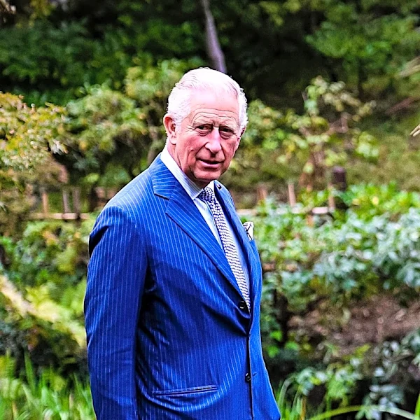 President Trump Shares Edited Video Portraying King Charles as Uncaring, Promoting His Own Image