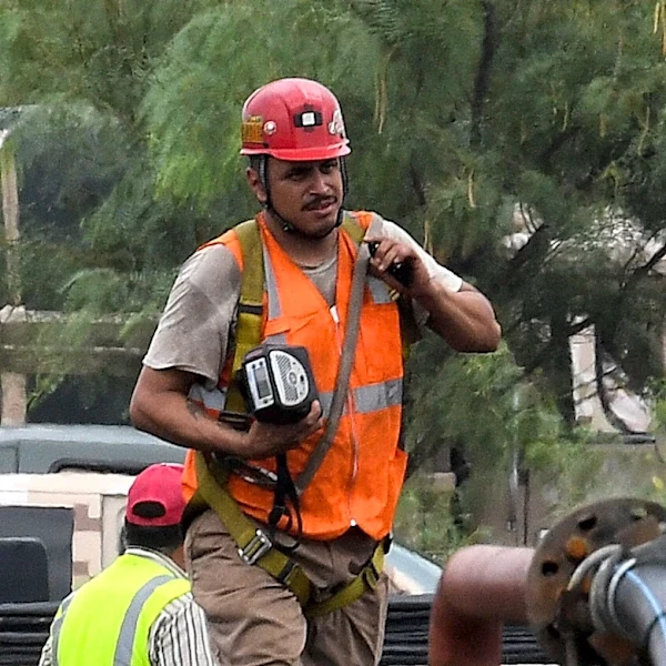 Gas Line Leak Prompts Evacuations in South St. Paul Near Marie Avenue