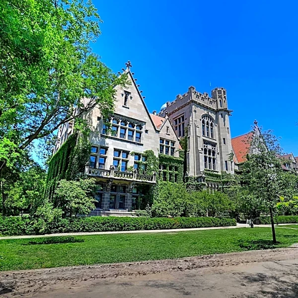 Justice Ketanji Brown Jackson Teaches Intensive Law Course at University of Chicago Law School