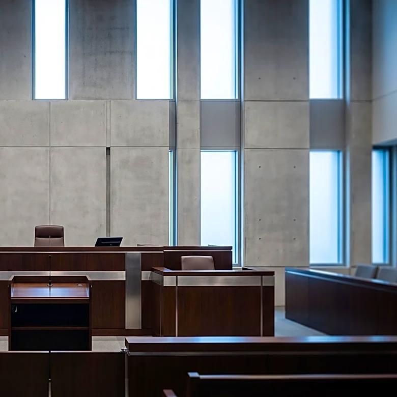Federal Judge Restricts Warrantless Immigration Arrests in Southern California
