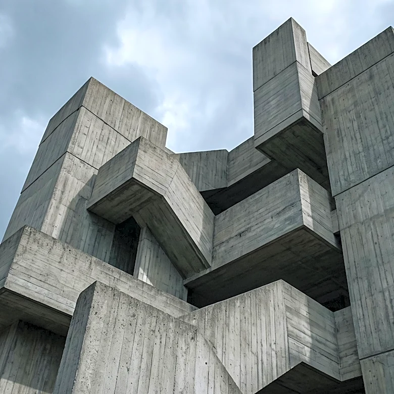 Manhattan Federal Courthouse Faced 1980s Concrete Scandal Allegations