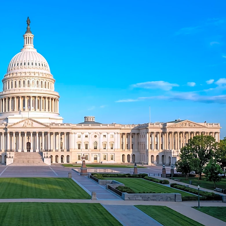 Reps. Bilirakis and Veasey Lead Bipartisan Effort for Children's Vision Health Legislation