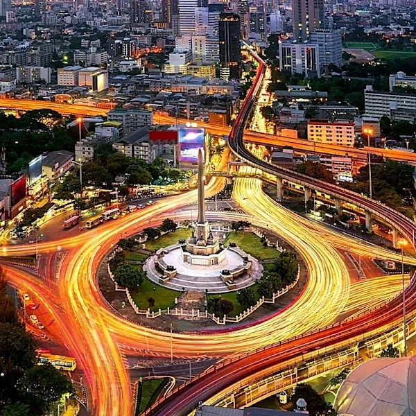 Senators Young and Peters Introduce Legislation to Boost Roundabout Construction for Traffic Safety