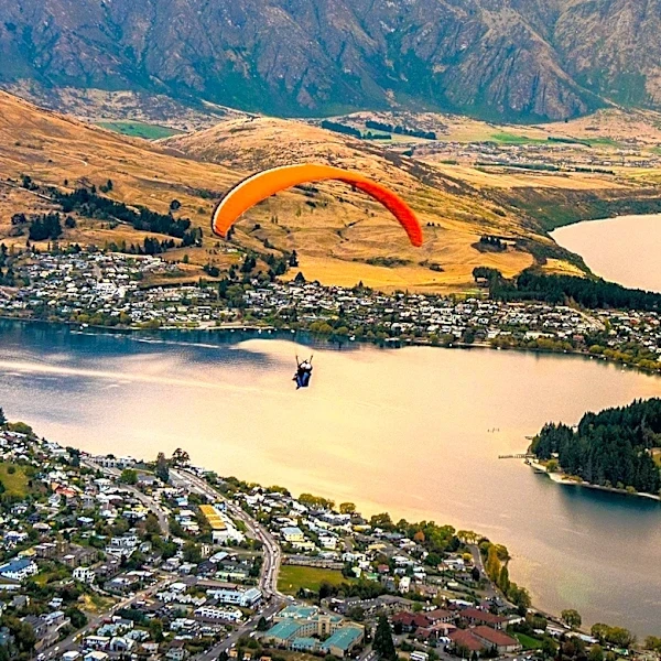 Queenstown, New Zealand, Offers Diverse Adventure and Luxury Travel Experiences