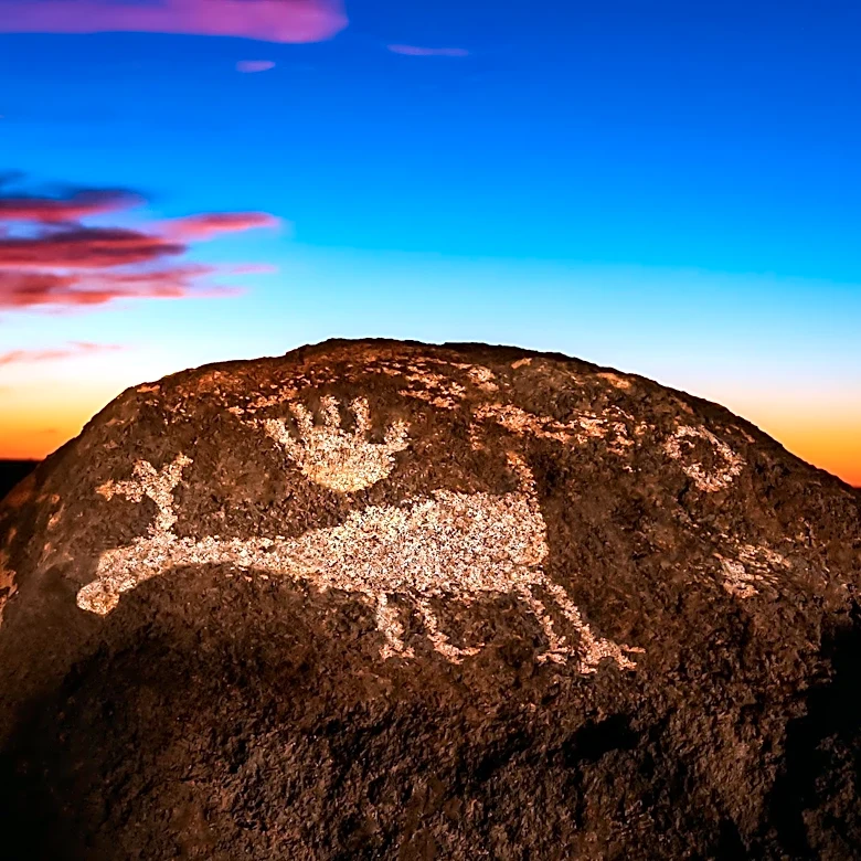 Petroglyph National Monument Offers Guided Evening Walks at Piedras Marcadas Canyon