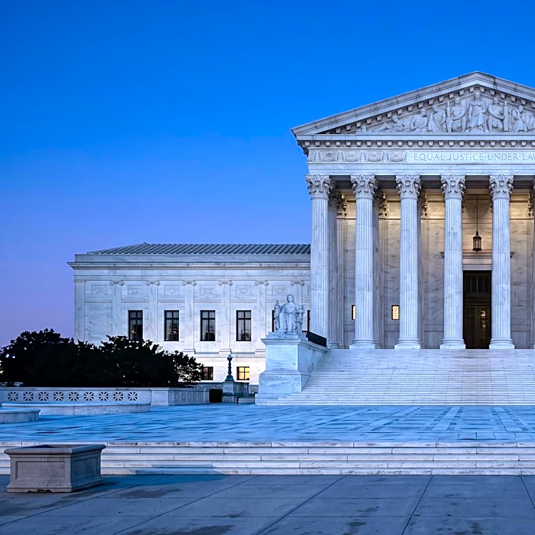 Federal Appeals Court Backs GOP on Missouri Congressional Map, Delays Implementation