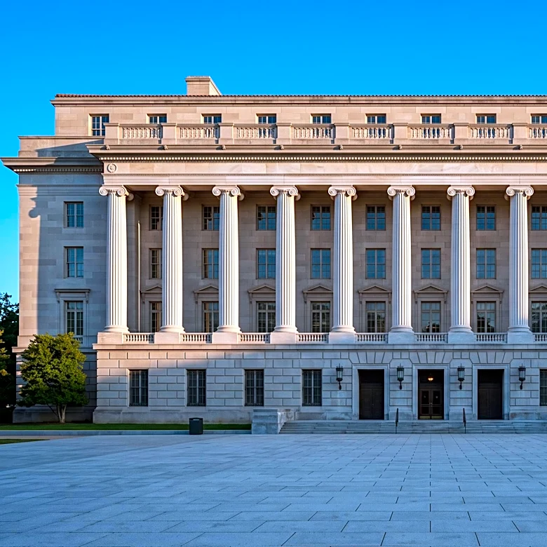 IRS Under Scrutiny for Inadequate Tracking of Noncompetitive Bridge Contracts