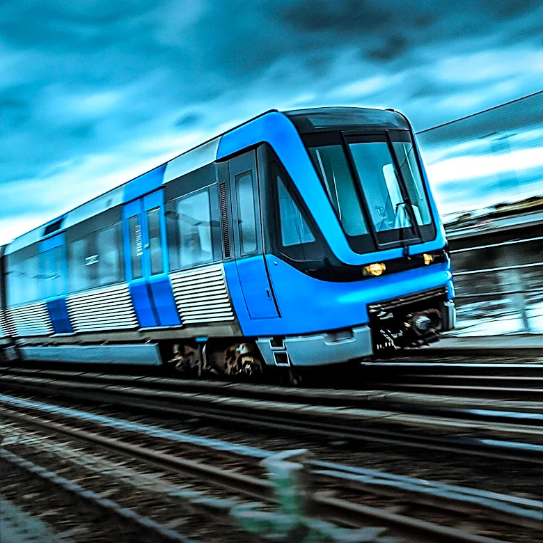 Mahomet Woman Records Near-Miss Train Incident, Urges Driver Awareness