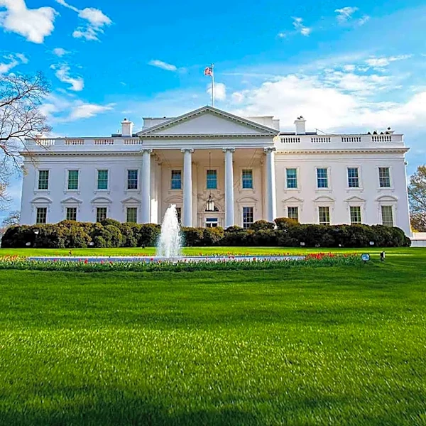 Federal Judge Questions Trump Administration's Ban of Three News Outlets from White House