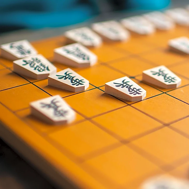 AI Deciphers Rules of Ancient Roman Board Game from Museum Artifact