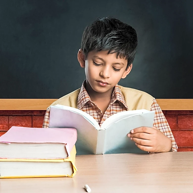 Former Rhode Island Poet Laureate Advocates for Daily Silent Reading in Schools