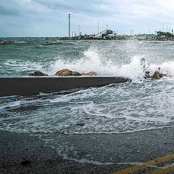 Manasquan, N.J. Mayor Recommends Evacuations Due to Storm