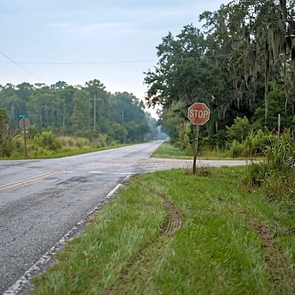 Charter Bus Crash South of Lake Charles Injures Eight, Investigation Underway