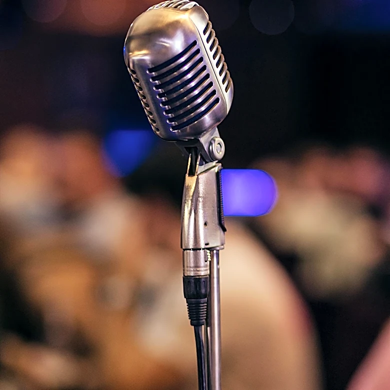 Medical College of Wisconsin Hosts MedMoth Storytelling Events to Foster Communication Skills