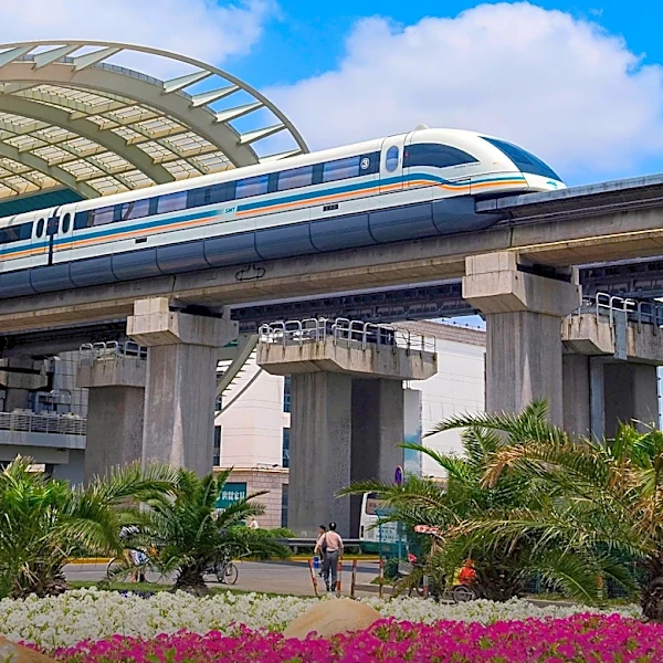 China's Railway System Sets New Daily Passenger Record During National Day Holiday