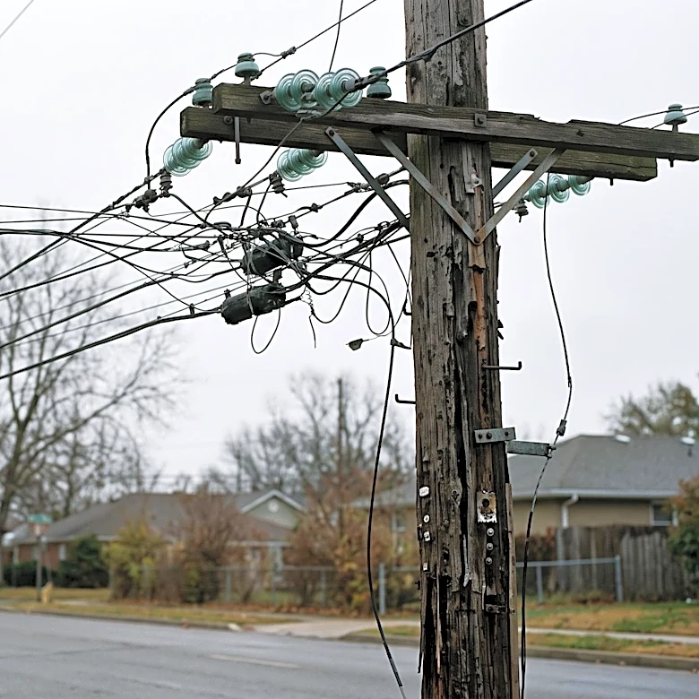 Lakewood Intensifies Pressure on FirstEnergy Over Persistent Power Outages and Outdated Grid