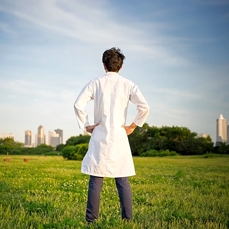 Tennessee Oncology Physician Contributes to Landmark Longevity Research on Giant Tortoise