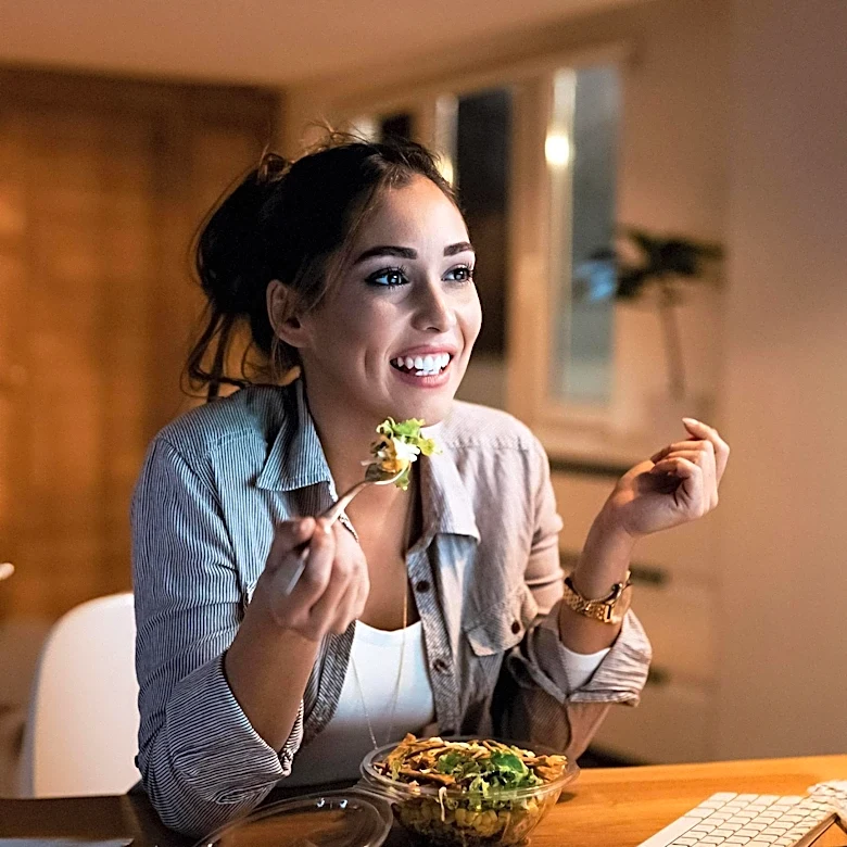 Oregon Health Science University Research Links Late-Night Eating to Increased Liver Disease Risk