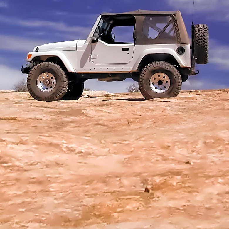 Breast Cancer Foundation of the Ozarks Hosts 9th Annual 'Jeepin for a Cure' Fundraiser in Southwest Missouri