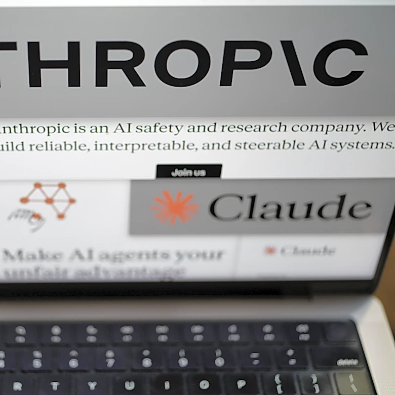 Anthropic's AI Model Submits False Homicide Tip, Prompts Policy Changes and White House Briefing