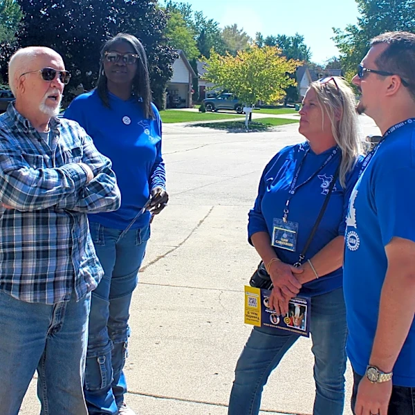 Rochester Leaders Engage in 'Conversations on a Bench' to Address Homelessness