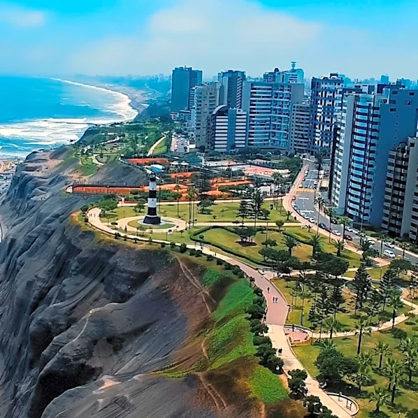 Magnitude 5.2 Earthquake Strikes Southern Coast of Peru, No Casualties Reported