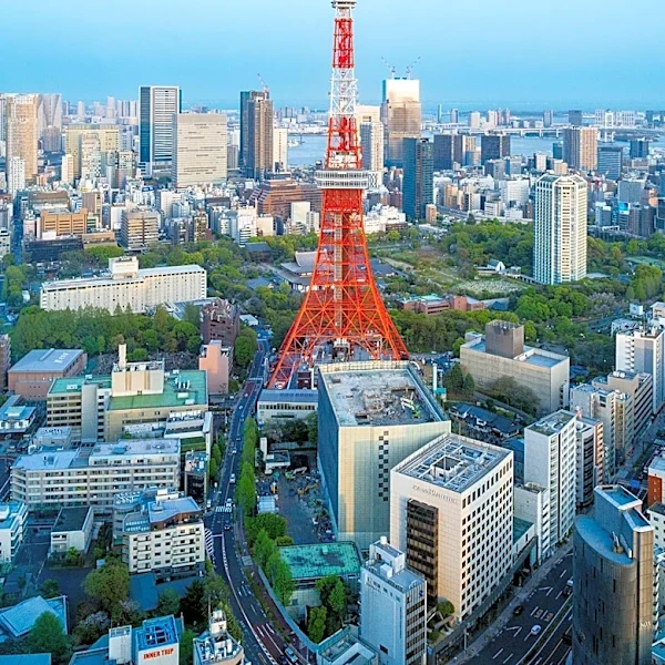 Tokyo Tower Offers Panoramic Views and Entertainment in Japan