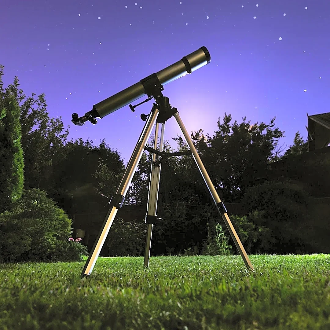 Portable Telescopes Offer Solution for Stargazers to Combat Light Pollution