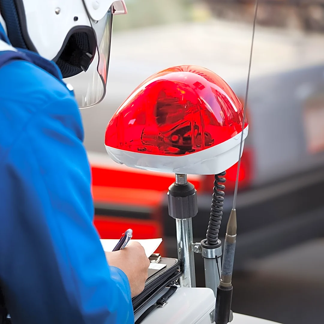 Tesla in Self-Driving Mode Crashes into CHP Cruiser, Injuring Two Officers