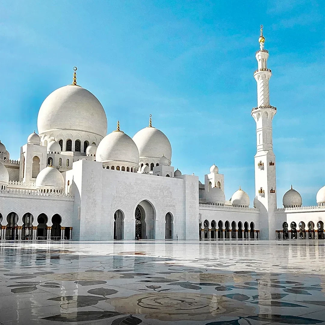 Performative Minimalism Redefines Mosque Architecture in UAE