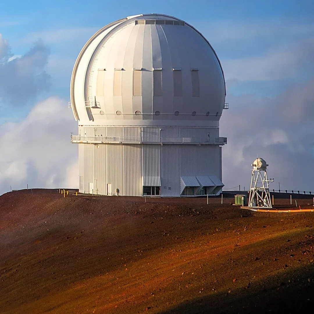 NOAA Data from Mauna Loa Indicates CO2 Levels Reaching 426-428 ppm, Contributing to Heat Domes