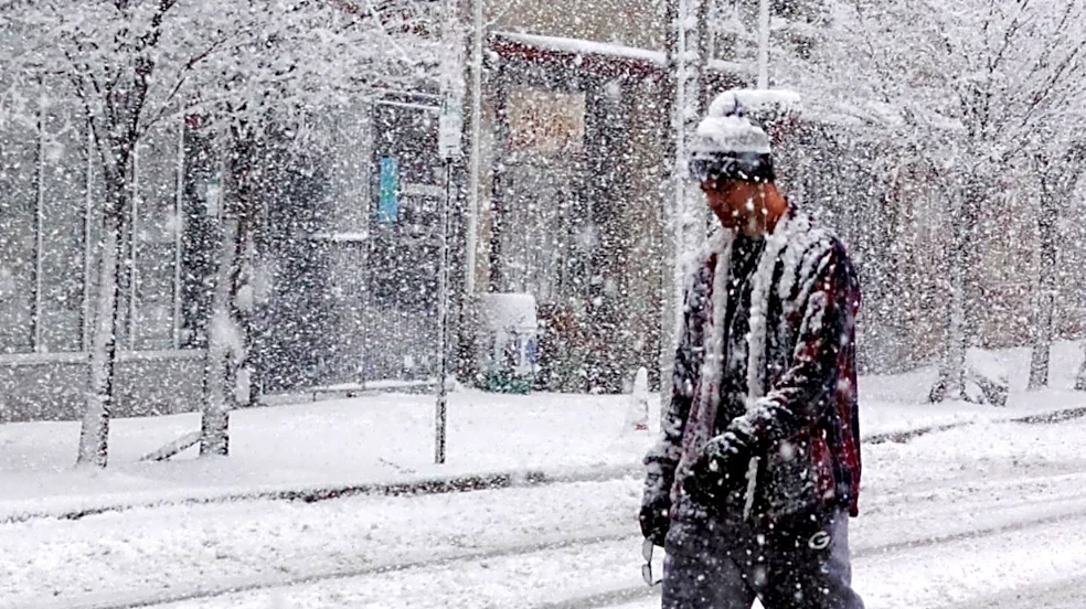 Alaska Experiences Widespread Severe Weather: Heavy Snow, Rain, and Wintry Mix Forecasted Across Regions