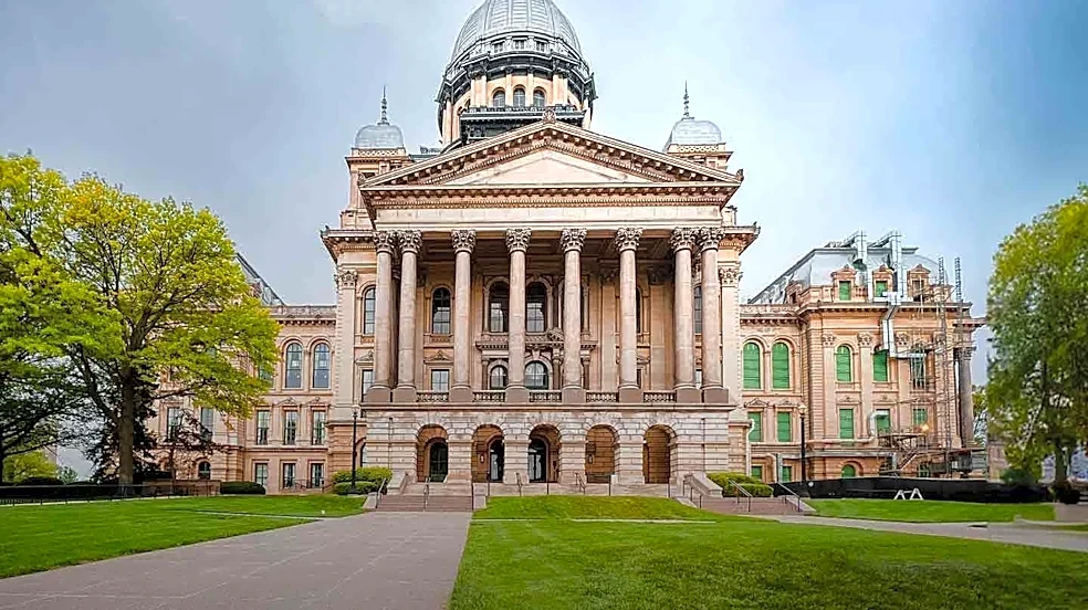 Illinois Displaced Energy Workers Bill of Rights Falls Short in Protecting Non-Union Workers Amid Mine Closure