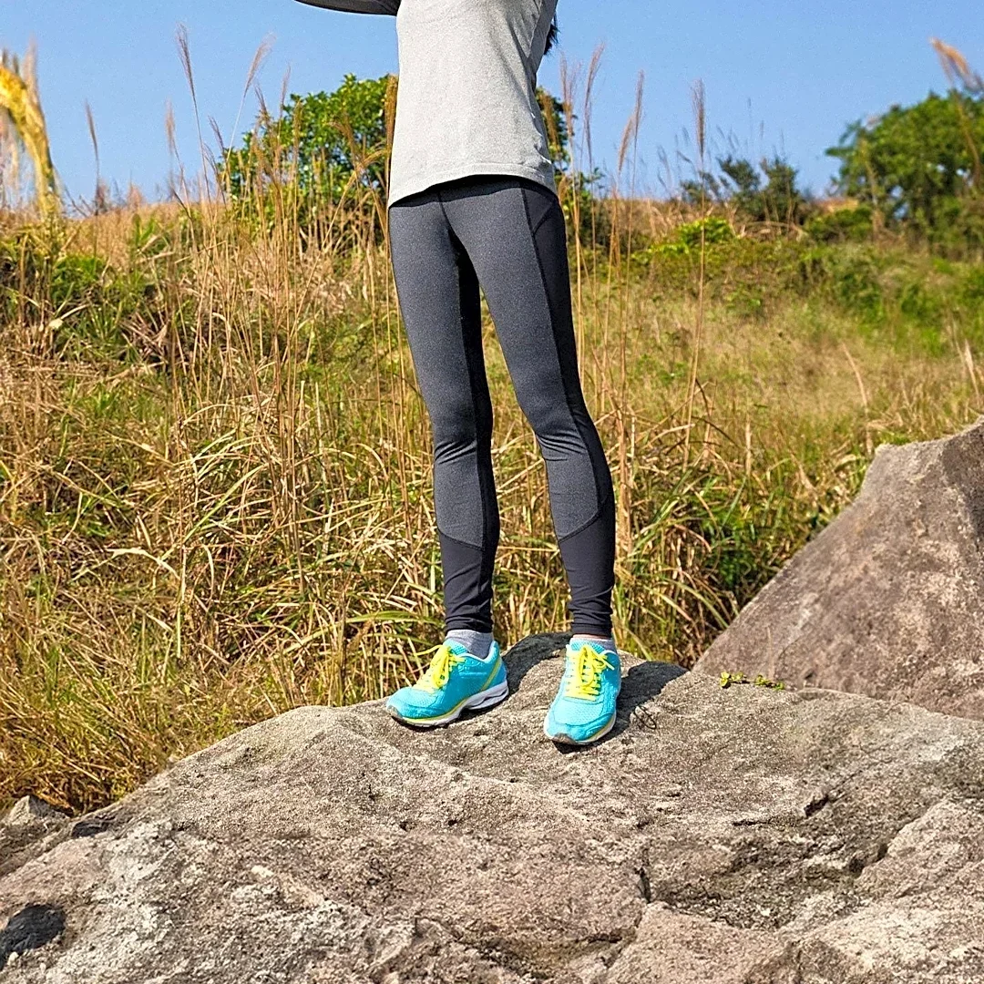 Gen Z Drives Boom in Bird-Watching, Contributing to Conservation Efforts