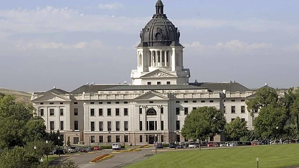 South Dakota Capitol Rotunda Restoration Reveals 'Night and Day' Transformation