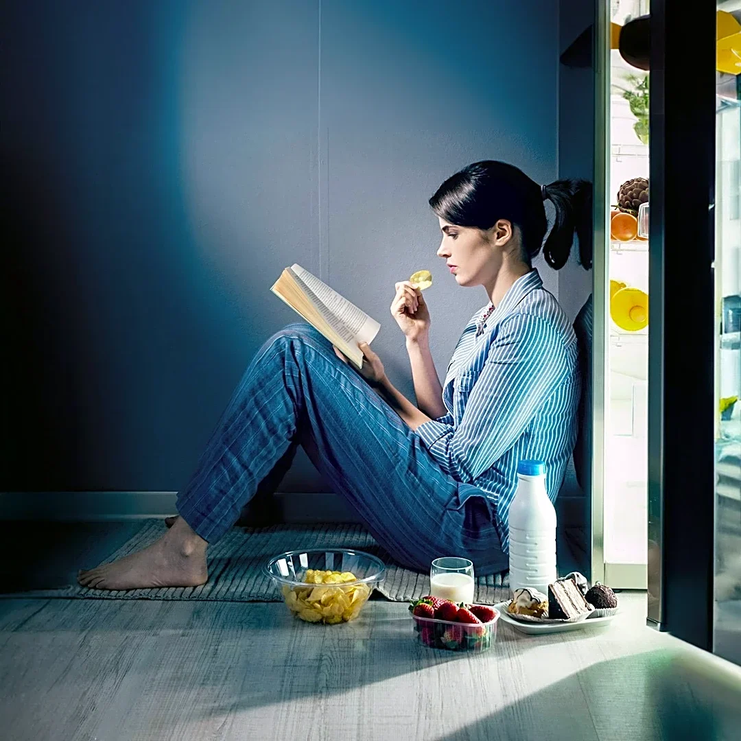 Study Links Late-Night Snacking to Increased Liver Disease Risk in U.S. Population