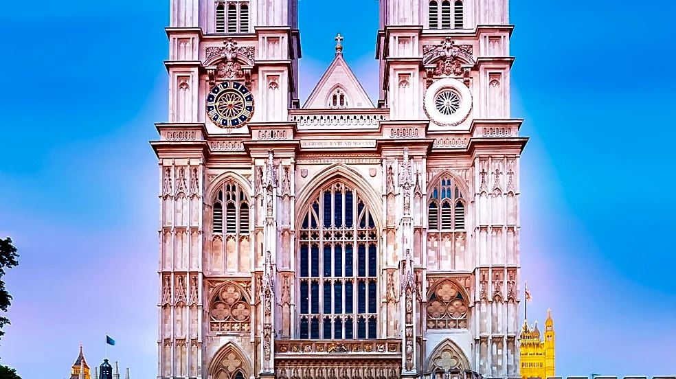 Westminster Abbey Roman Sarcophagus Reveals Medieval Monastic Burial