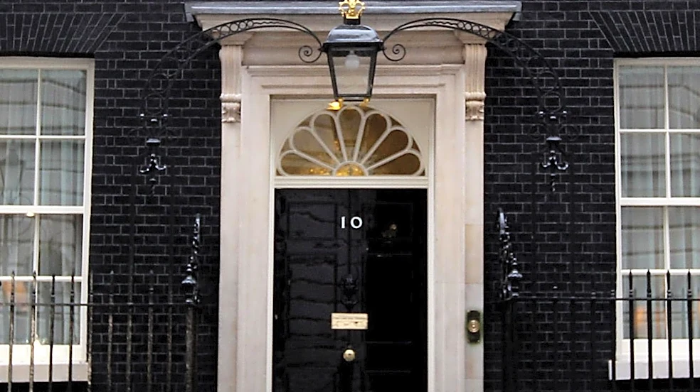 UK Prime Minister Urged to Maintain Infrastructure Strategy for Long-Term Economic Growth