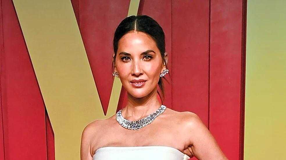 Olivia Munn Advocates for Breast Cancer Risk Assessment Tool Legislation After Personal and Family Diagnoses