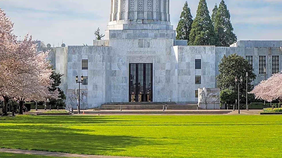 Travel Oregon Seeks Senior Policy and Budget Advisor for Legislative Strategy and Budget Planning