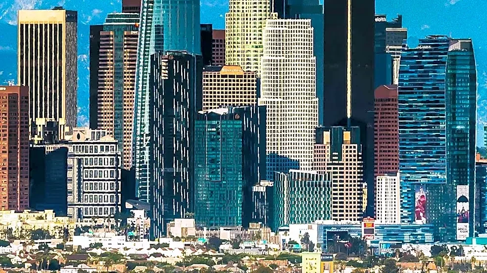 Los Angeles County Navigates Diverse Municipalities and Governance Challenges