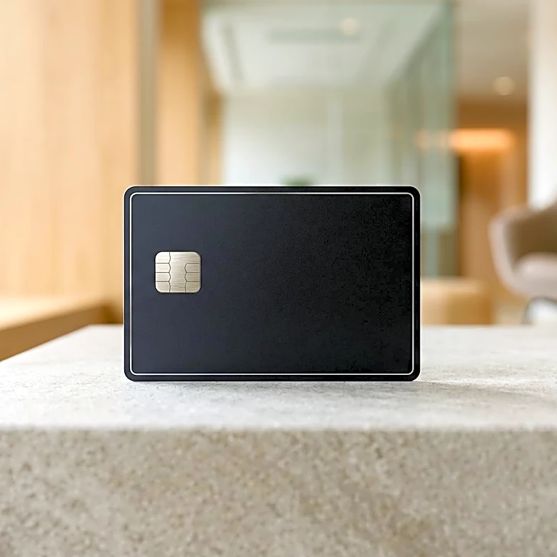 College Students Advised to Prioritize Simplicity and Responsible Habits for First Credit Card
