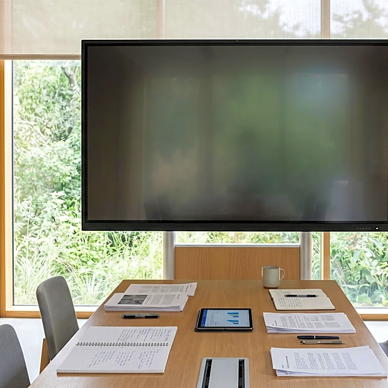 Melbourne-Based Technology Company Donates 98-inch Monitor to Brevard Zoo for Conservation Efforts
